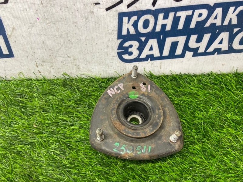 Опора стойки TOYOTA SIENTA NCP81 1NZ-FE передняя (б/у)