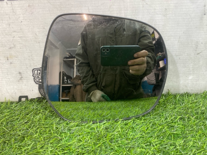 Стекло зеркала TOYOTA LAND CRUISER PRADO GRJ150 1GR-FE переднее правое (б/у)