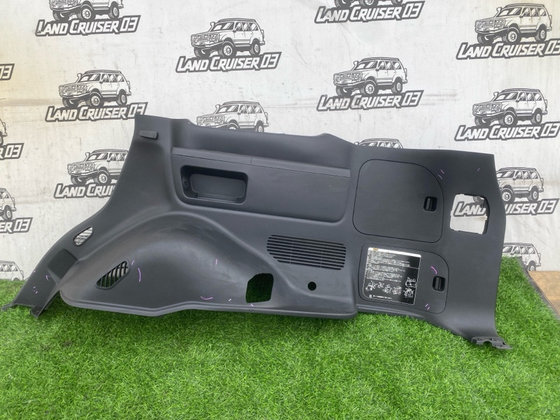 Обшивка багажника TOYOTA LAND CRUISER UZJ200 2UZ-FE задняя правая (б/у) Обшивка багажника TOYOTA LAND CRUISER UZJ200 2UZ-FE задняя правая (б/у)