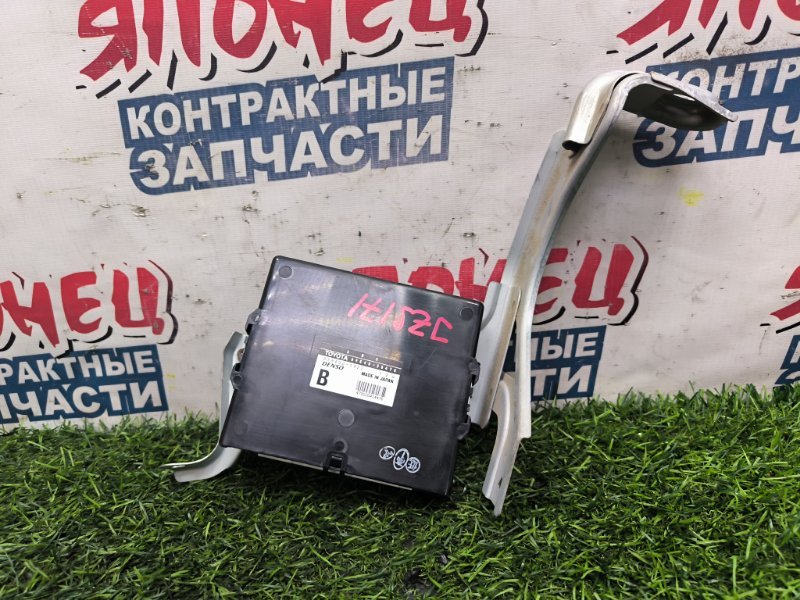 Блок управления ABS TOYOTA CROWN JZS171 1JZ-GE 2000 (б/у)