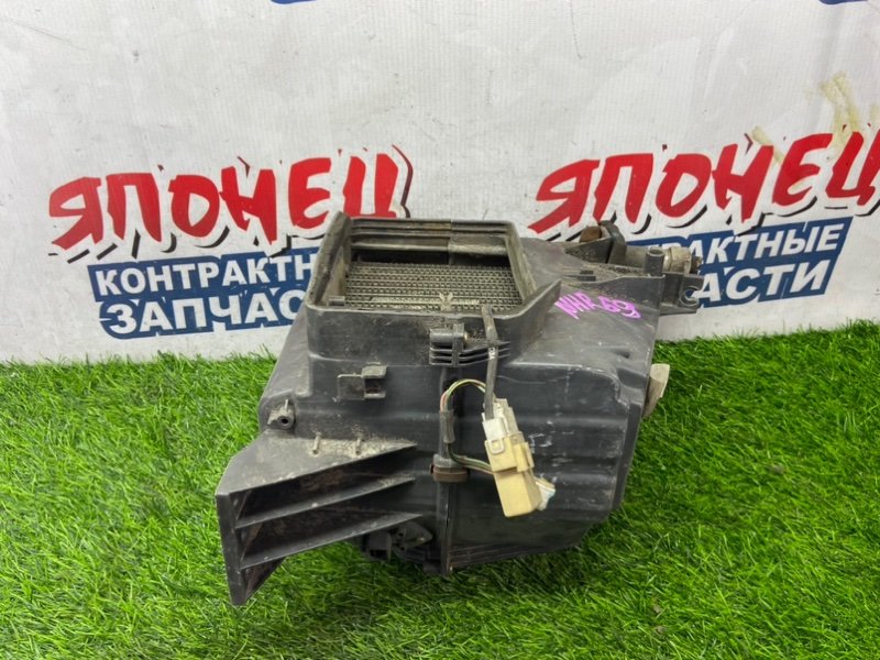 Корпус кондиционера ISUZU ELF NHR69E 4JG2 (б/у)