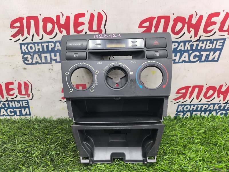 Консоль климат-контроля TOYOTA COROLLA RUNX NZE121 1NZ-FE 2002 (б/у)