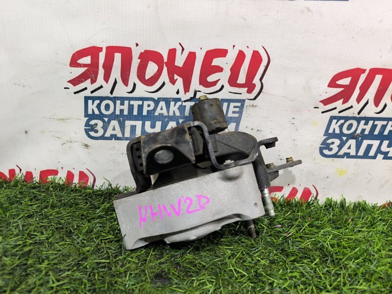 Подушка двигателя TOYOTA PRIUS NHW20 1NZ-FXE 2004 правая (б/у)