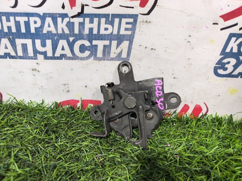 Замок капота TOYOTA ESTIMA ACR30 2AZ-FE 2002 (б/у) Замок капота TOYOTA ESTIMA ACR30 2AZ-FE 2002 (б/у)