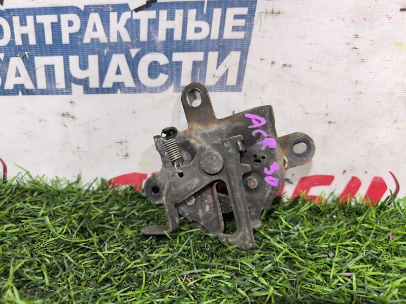 Замок капота TOYOTA ESTIMA ACR30 2AZ-FE 2002 (б/у) Замок капота TOYOTA ESTIMA ACR30 2AZ-FE 2002 (б/у)