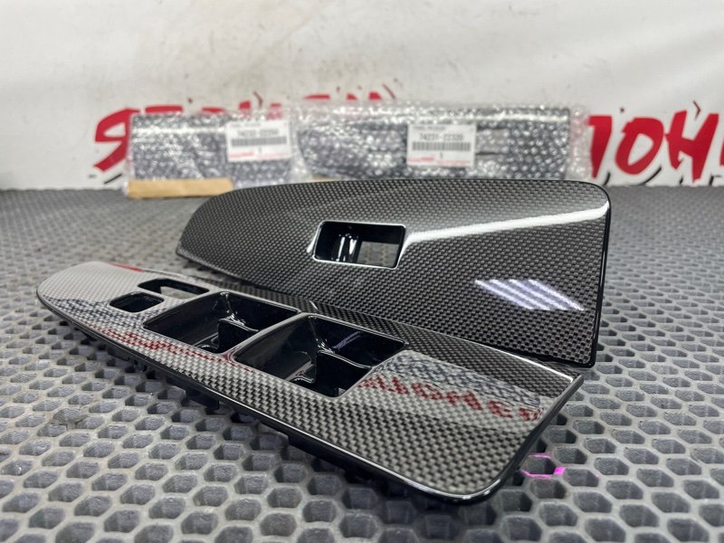 Накладка блока управления стеклоподъемниками TOYOTA CHASER JZX100 1JZ-GE 2001 передняя