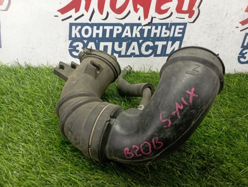 Патрубок воздушного фильтра HONDA SMX RH1 B20B (б/у)