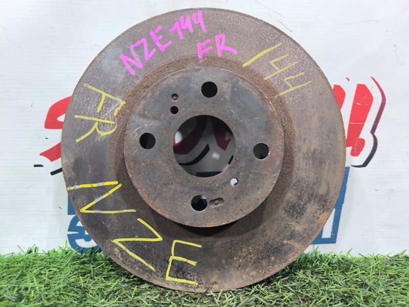 Тормозной диск TOYOTA COROLLA FIELDER NZE144 1NZ-FE передний (б/у)