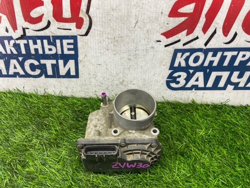 Дроссельная заслонка TOYOTA PRIUS ZVW30 2ZR-FXE (б/у) Дроссельная заслонка TOYOTA PRIUS ZVW30 2ZR-FXE (б/у)