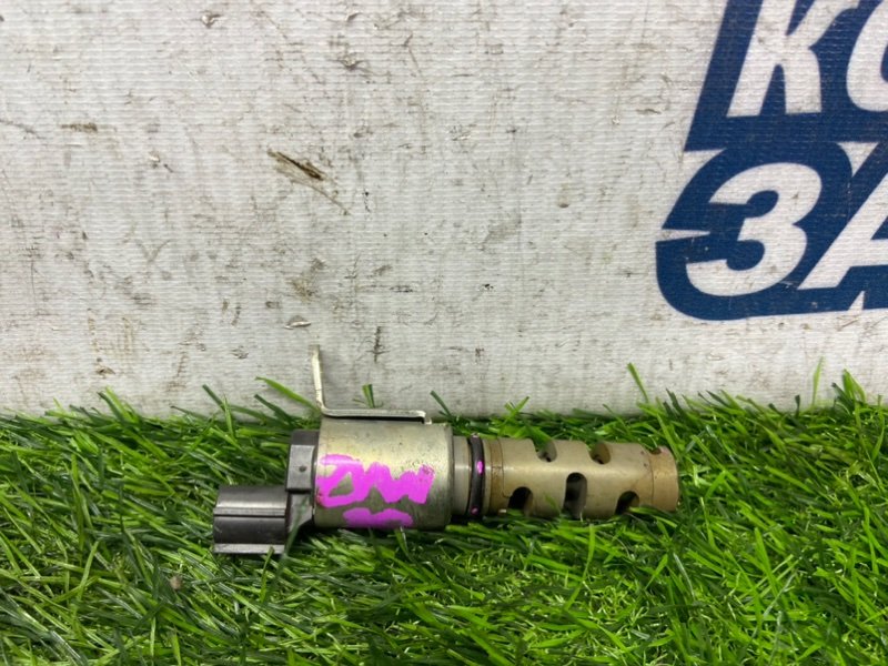 Клапан vvt-i TOYOTA PRIUS ZVW30 2ZR-FXE (б/у) Клапан vvt-i TOYOTA PRIUS ZVW30 2ZR-FXE (б/у)