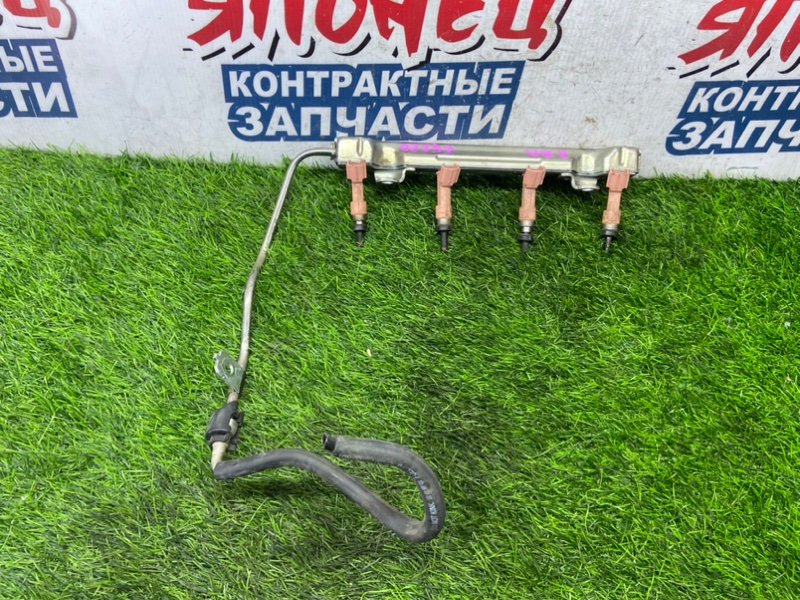 Форсунка TOYOTA WISH ZGE20 2ZR-FAE (б/у)