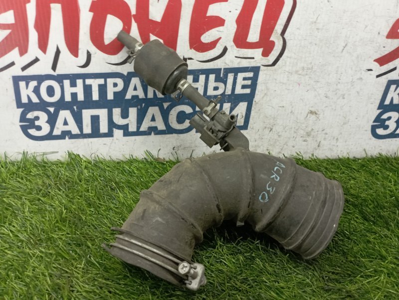 Патрубок воздушного фильтра TOYOTA ESTIMA ACR30 2AZ-FE (б/у)