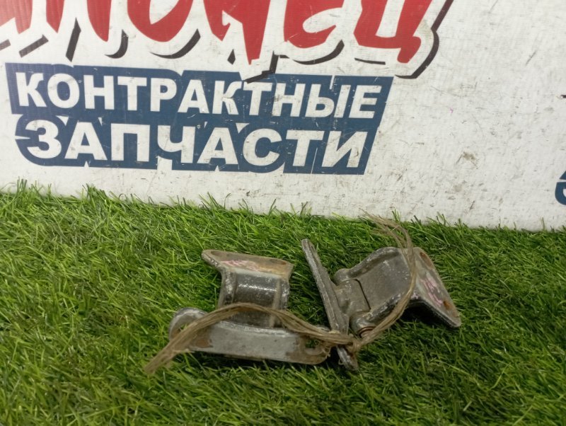 Петля двери HONDA AVANCIER TA3 J30A задняя левая (б/у) Петля двери HONDA AVANCIER TA3 J30A задняя левая (б/у)