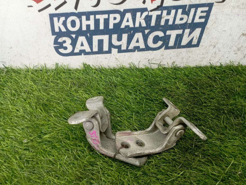 Петля двери TOYOTA CALDINA ST215 3S-FE передняя правая (б/у)