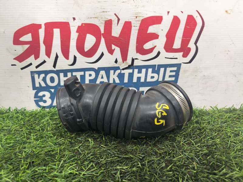 Патрубок воздушного фильтра SUBARU FORESTER SG5 EJ205 (б/у)