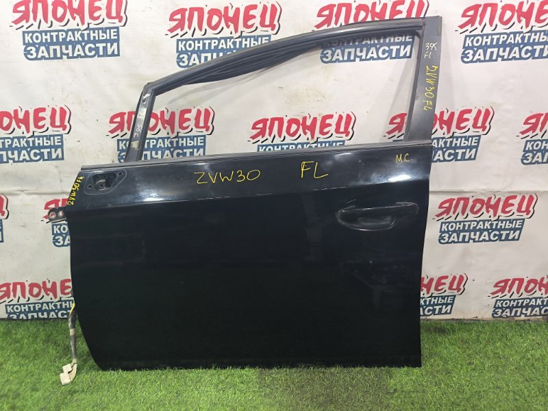 Дверь TOYOTA PRIUS ZVW30 2ZR-FXE передняя левая (б/у) Дверь TOYOTA PRIUS ZVW30 2ZR-FXE передняя левая (б/у)