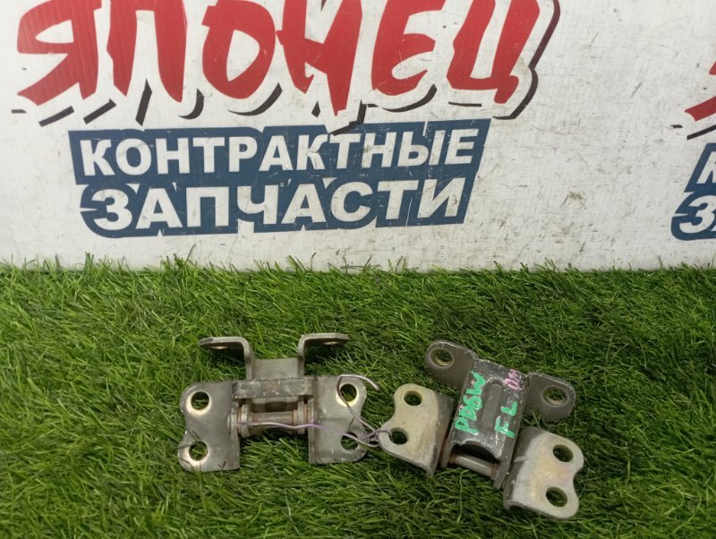 Петля двери MITSUBISHI DELICA PD6W 6G72 передняя левая (б/у) Петля двери MITSUBISHI DELICA PD6W 6G72 передняя левая (б/у)