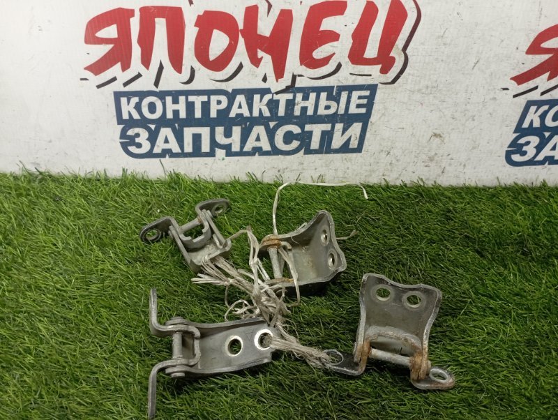 Петля двери HONDA FREED GB3 L15A (б/у)