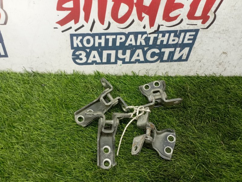Петля двери NISSAN DAYZ B21W 3B20 передняя (б/у) Петля двери NISSAN DAYZ B21W 3B20 передняя (б/у)