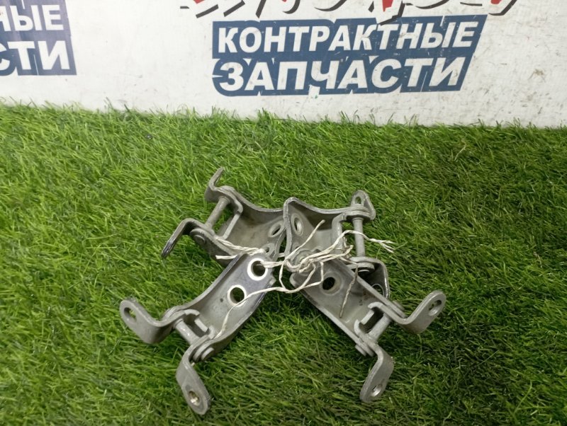 Петля двери HONDA FREED GB3 L15A передняя (б/у)