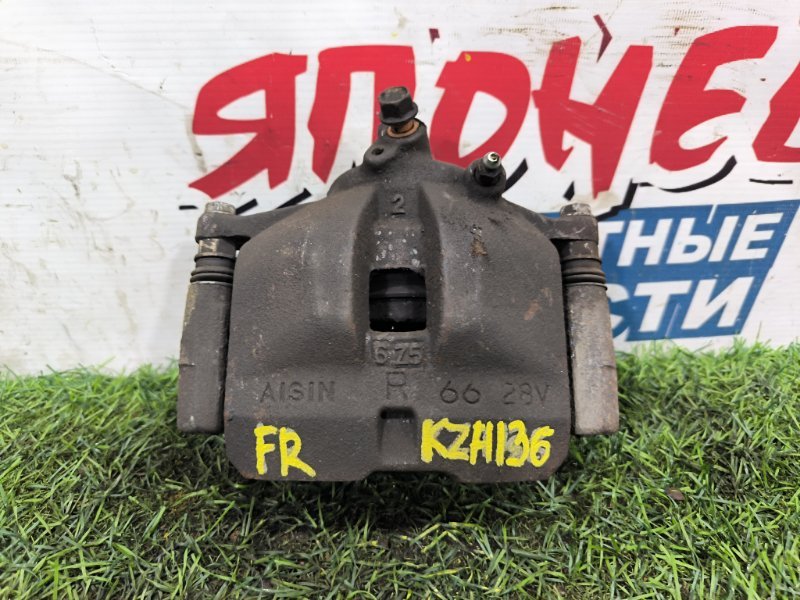 Суппорт TOYOTA HIACE KZH138 1KZ-TE передний правый (б/у) Суппорт TOYOTA HIACE KZH138 1KZ-TE передний правый (б/у)