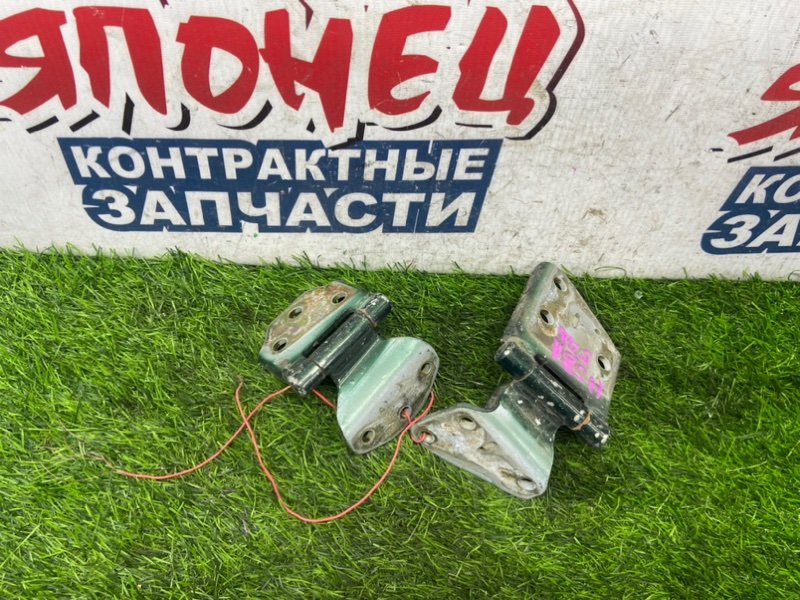 Петля двери багажника MITSUBISHI PAJERO MINI H58A 4A30 (б/у) Петля двери багажника MITSUBISHI PAJERO MINI H58A 4A30 (б/у)