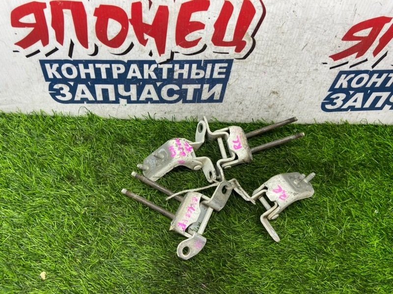 Петля двери TOYOTA MARK II GX100 1G-FE задняя (б/у) Петля двери TOYOTA MARK II GX100 1G-FE задняя (б/у)