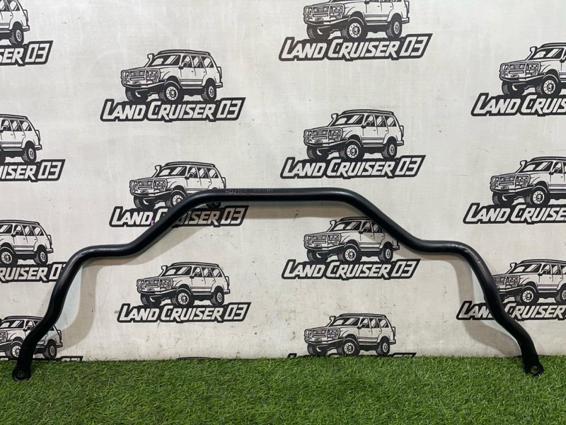 Стабилизатор TOYOTA LAND CRUISER HDJ101 1HD-FTE передний (б/у) Стабилизатор TOYOTA LAND CRUISER HDJ101 1HD-FTE передний (б/у)