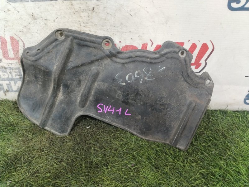 Защита двигателя TOYOTA CAMRY SV41 3S-FE левая (б/у) Защита двигателя TOYOTA CAMRY SV41 3S-FE левая (б/у)