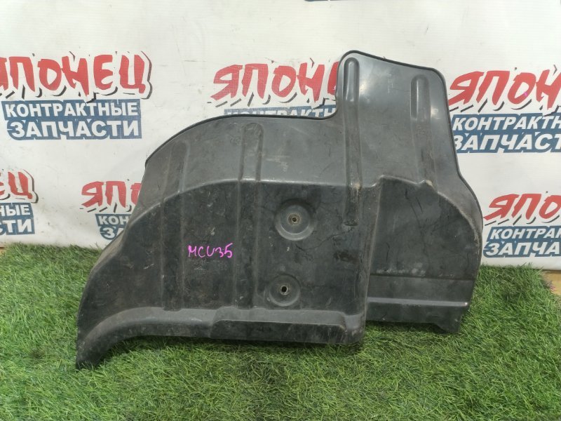 Защита топливного бака TOYOTA HARRIER MCU35 1MZ-FE (б/у) Защита топливного бака TOYOTA HARRIER MCU35 1MZ-FE (б/у)