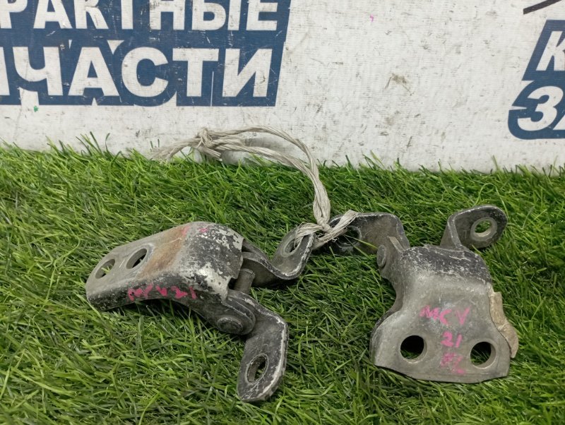Петля двери TOYOTA CAMRY GRACIA MCV21 2MZ-FE передняя левая (б/у) Петля двери TOYOTA CAMRY GRACIA MCV21 2MZ-FE передняя левая (б/у)