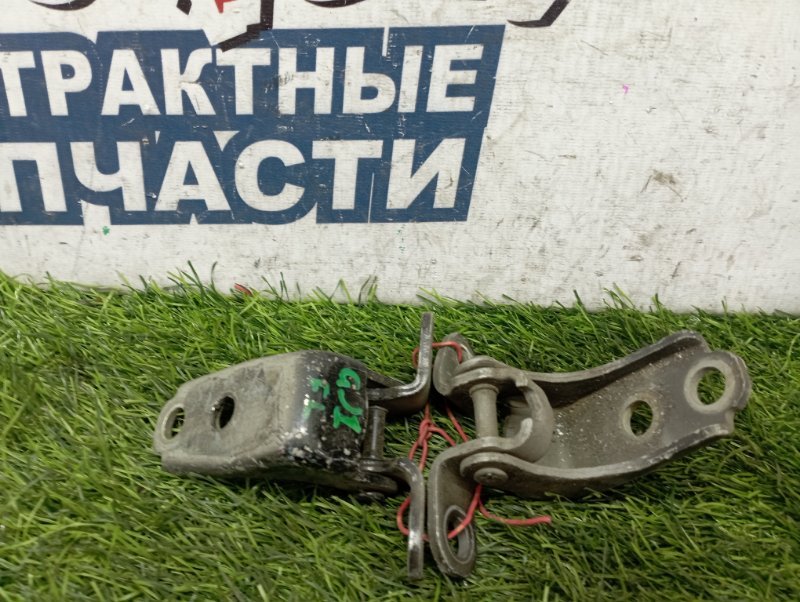 Петля двери HONDA AIRWAVE GJ1 L15A передняя левая (б/у)