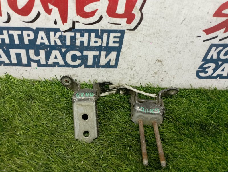 Петля двери TOYOTA MARK II GX110 1G-FE задняя левая (б/у) Петля двери TOYOTA MARK II GX110 1G-FE задняя левая (б/у)