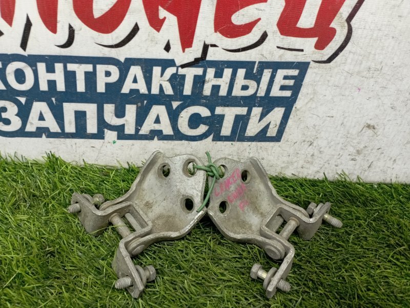 Петля двери MITSUBISHI LANCER EVOLUTION CN9A 4G63T передняя левая (б/у) Петля двери MITSUBISHI LANCER EVOLUTION CN9A 4G63T передняя левая (б/у)