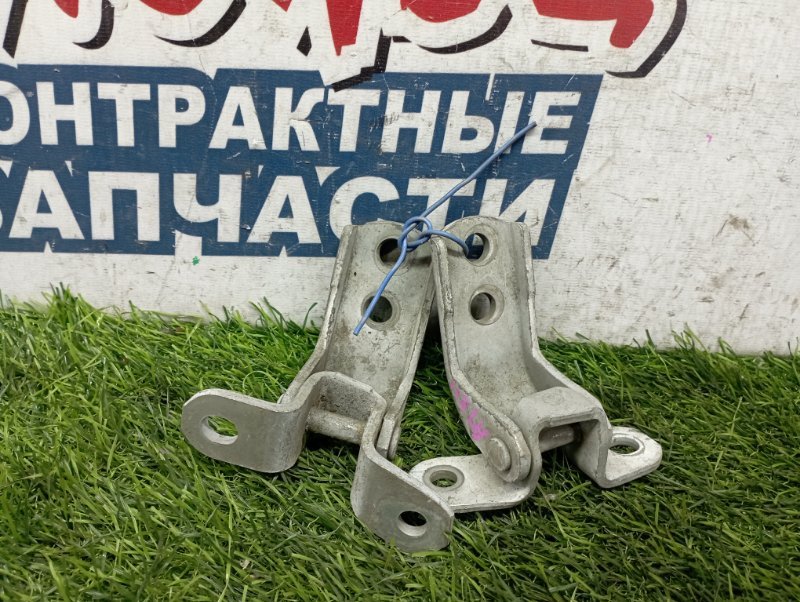 Петля двери TOYOTA CALDINA AT211 7A-FE передняя левая (б/у) Петля двери TOYOTA CALDINA AT211 7A-FE передняя левая (б/у)