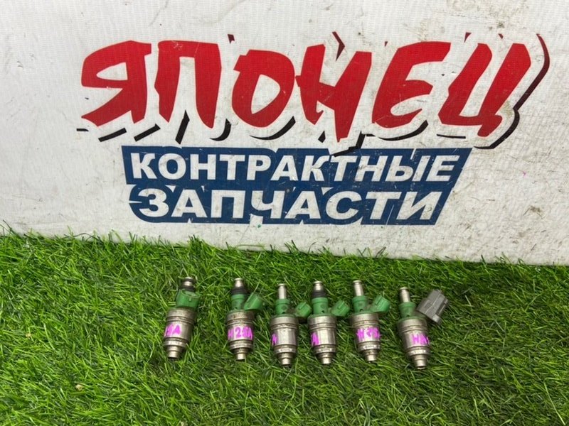 Форсунка SUZUKI ESCUDO TD62W H25A (б/у) Форсунка SUZUKI ESCUDO TD62W H25A (б/у)