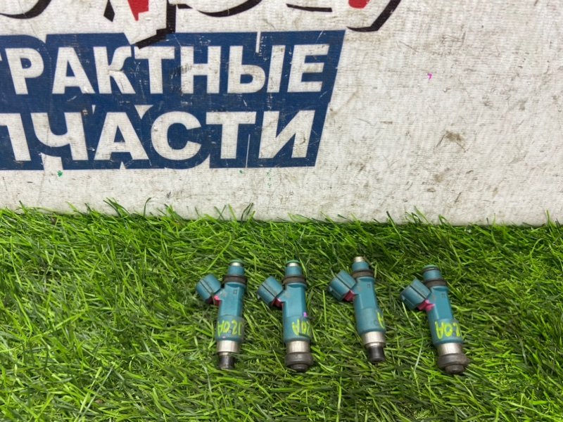 Форсунка SUZUKI ESCUDO TD52W J20A (б/у) Форсунка SUZUKI ESCUDO TD52W J20A (б/у)
