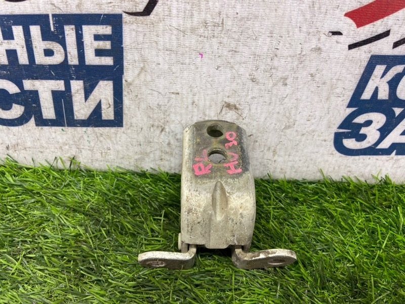 Петля двери NISSAN PRESAGE HU30 VQ30DE задняя левая (б/у) Петля двери NISSAN PRESAGE HU30 VQ30DE задняя левая (б/у)