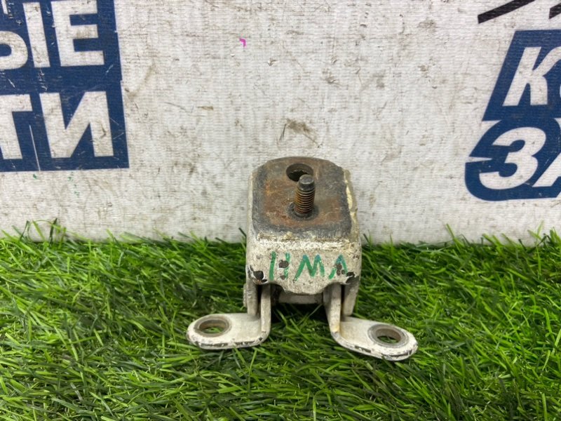 Петля двери NISSAN EXPERT VW11 QG18DE задняя правая (б/у) Петля двери NISSAN EXPERT VW11 QG18DE задняя правая (б/у)