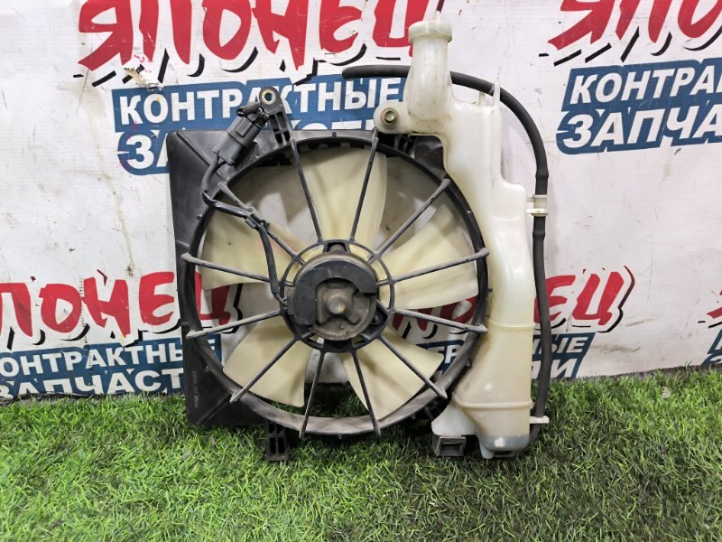 Диффузор радиатора HONDA CIVIC EU1 D15B (б/у) Диффузор радиатора HONDA CIVIC EU1 D15B (б/у)