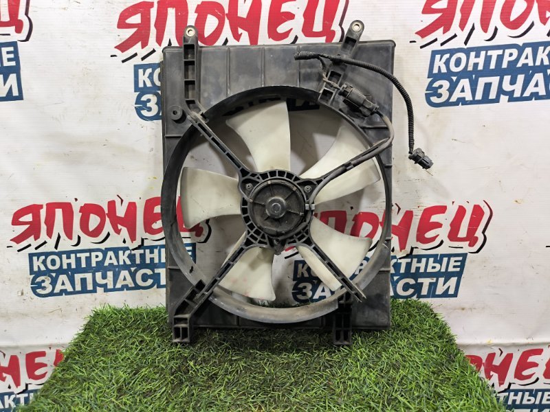 Диффузор радиатора HONDA STEPWGN RF3 K20A (б/у)