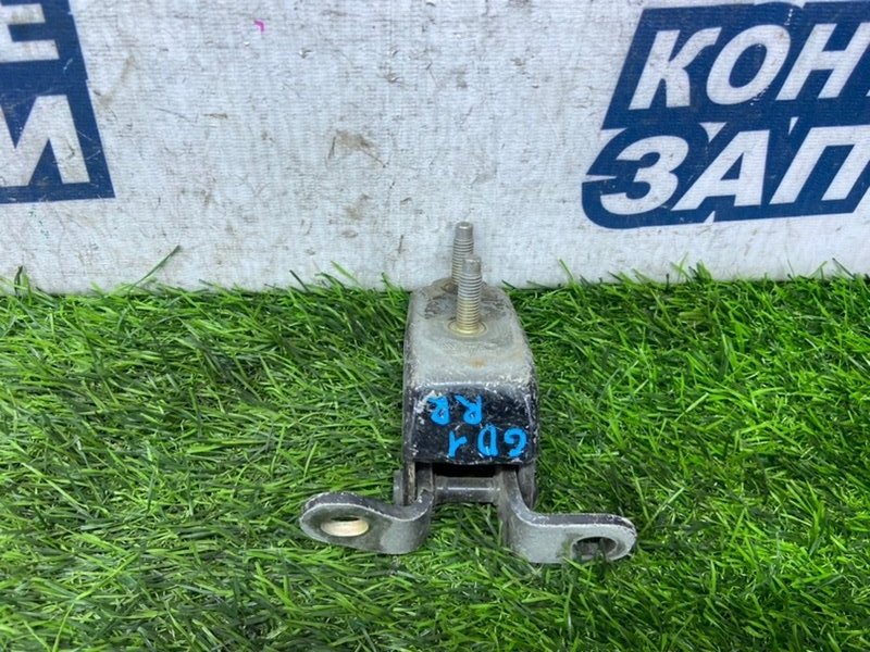 Петля двери HONDA FIT GD1 L13A задняя правая (б/у) Петля двери HONDA FIT GD1 L13A задняя правая (б/у)