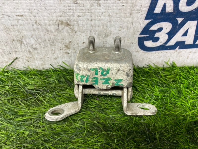 Петля двери TOYOTA COROLLA FIELDER ZZE122 1ZZ-FE задняя левая (б/у) Петля двери TOYOTA COROLLA FIELDER ZZE122 1ZZ-FE задняя левая (б/у)