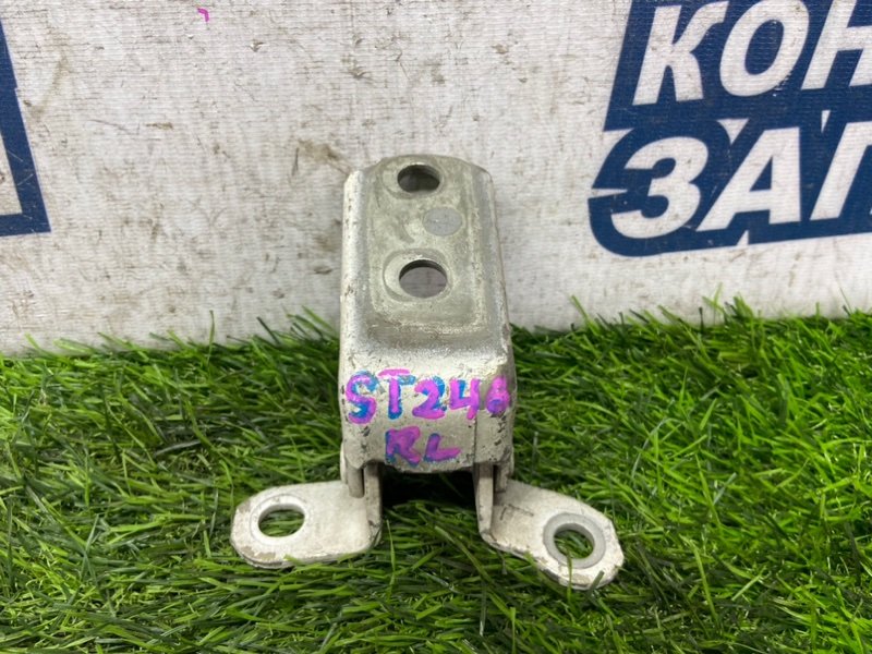 Петля двери TOYOTA CALDINA ST246 3S-GTE задняя левая (б/у) Петля двери TOYOTA CALDINA ST246 3S-GTE задняя левая (б/у)