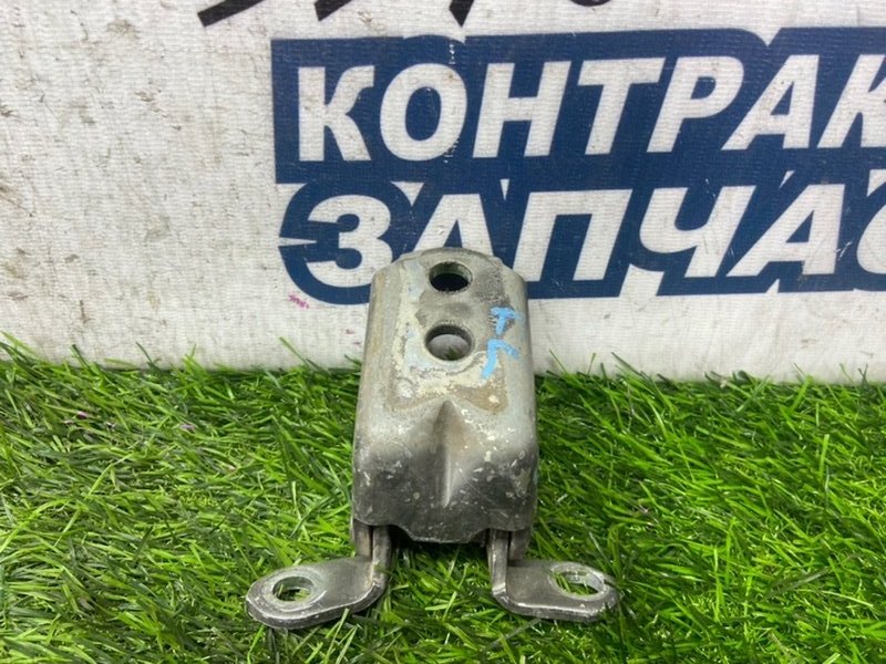 Петля двери NISSAN CUBE Z12 CR14DE передняя левая (б/у)