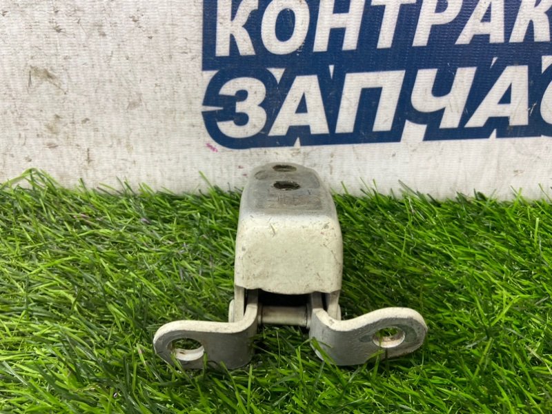 Петля двери HONDA FREED GB3 L15A передняя правая (б/у) Петля двери HONDA FREED GB3 L15A передняя правая (б/у)
