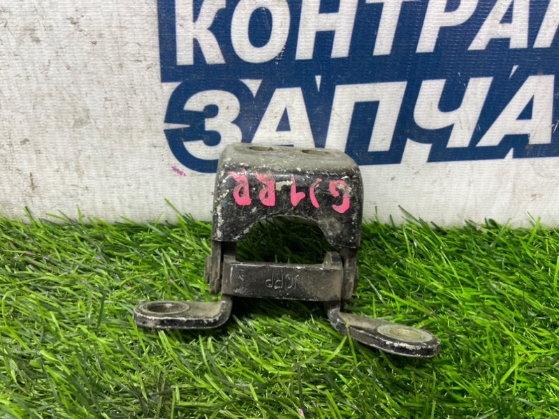 Петля двери HONDA AIRWAVE GJ1 L15A задняя правая (б/у) Петля двери HONDA AIRWAVE GJ1 L15A задняя правая (б/у)