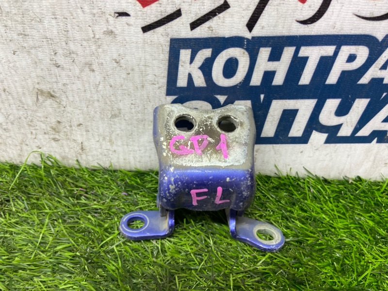 Петля двери HONDA FIT GP1 LDA передняя левая (б/у) Петля двери HONDA FIT GP1 LDA передняя левая (б/у)