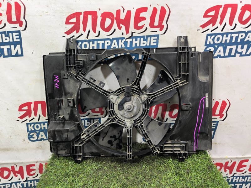 Диффузор радиатора NISSAN TIIDA NC11 HR15DE (б/у) Диффузор радиатора NISSAN TIIDA NC11 HR15DE (б/у)