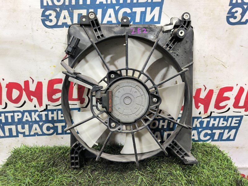 Диффузор радиатора HONDA INSIGHT ZE2 LDA (б/у) Диффузор радиатора HONDA INSIGHT ZE2 LDA (б/у)